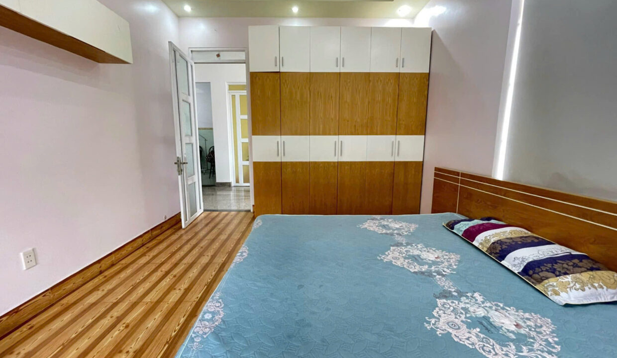 z6201143750605_ed8a4bc8820301d1b64a4393e58e3402