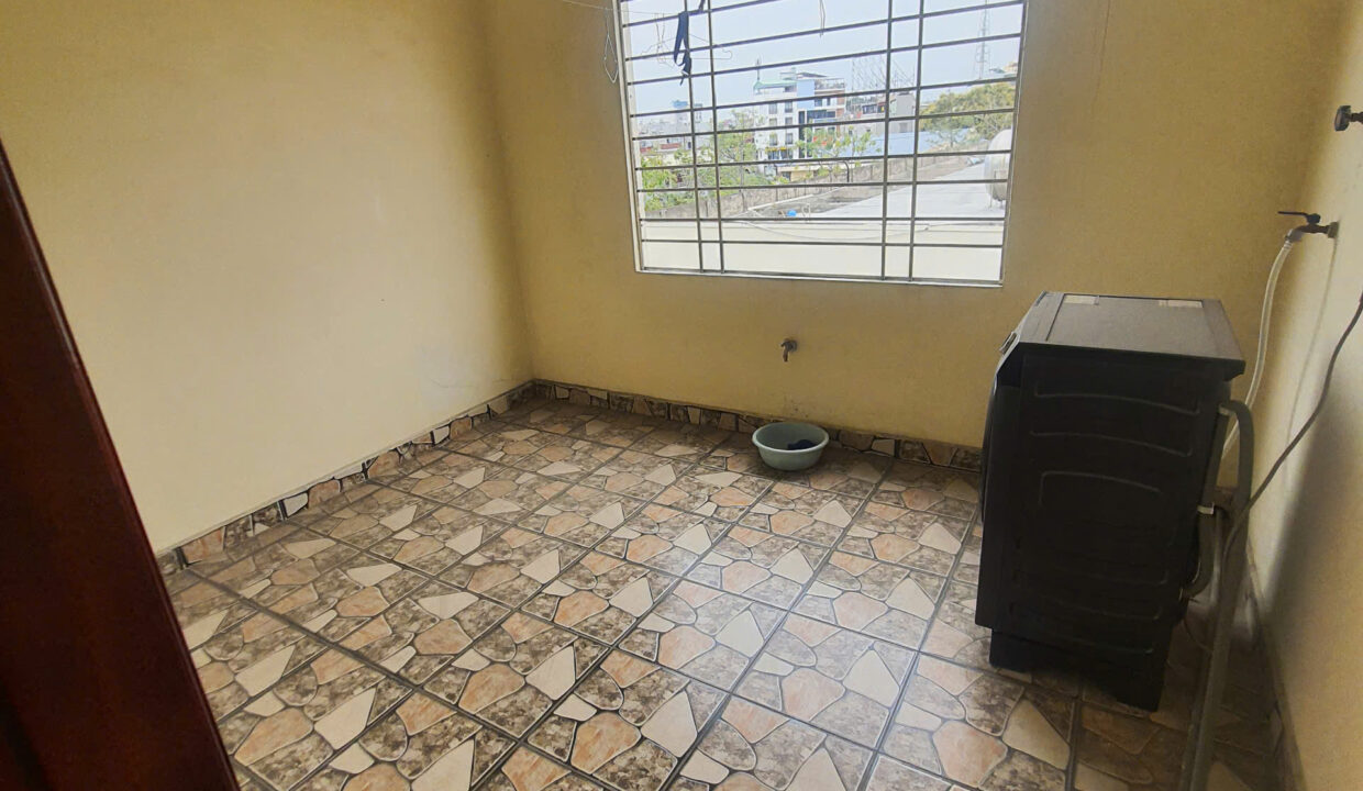 z6347992055018_9cdb2ea133fd965055c255bb274f4dae