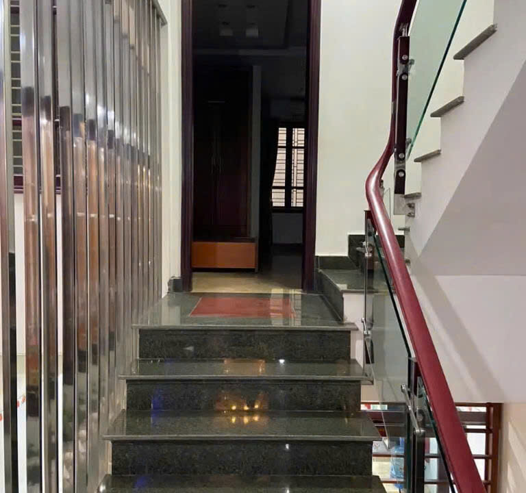 z6405175160369_cedeec3bdd5d610b54a767a9d37af324