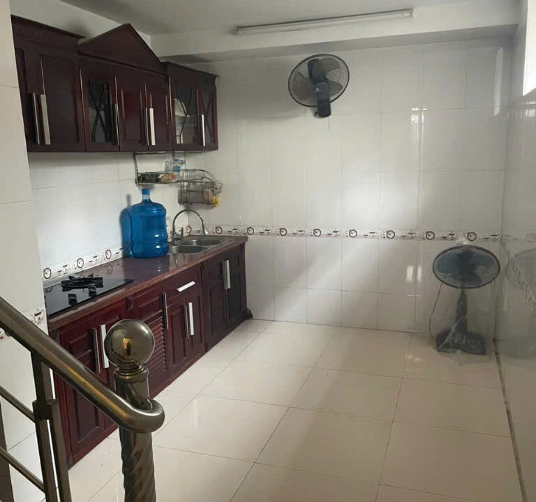 z6405908348834_93080f61404f9766d9e8a8cb69b244b3