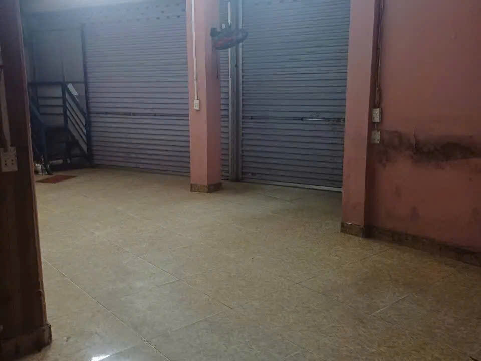 z6412167443342_614e840d6676d5925d17a7c671e85e90