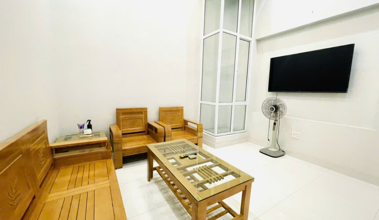 z6445663905504_faca64627009436ae89234a1e0cfc60f