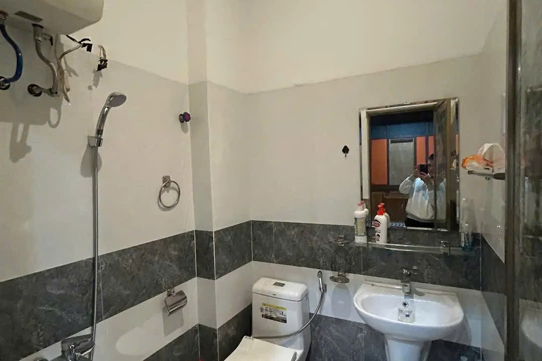 z6473244925136_ea34cb8ee7757465e13d5cb77cf5206f