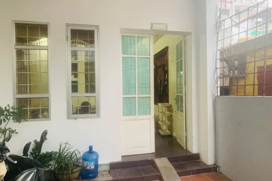 z6568504452947_14533eb3551495db4615fd4b59c92377