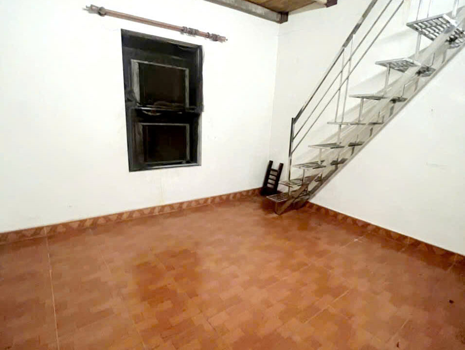 z6600086509566_067b29352f8a6c3033499e6c99a0be49