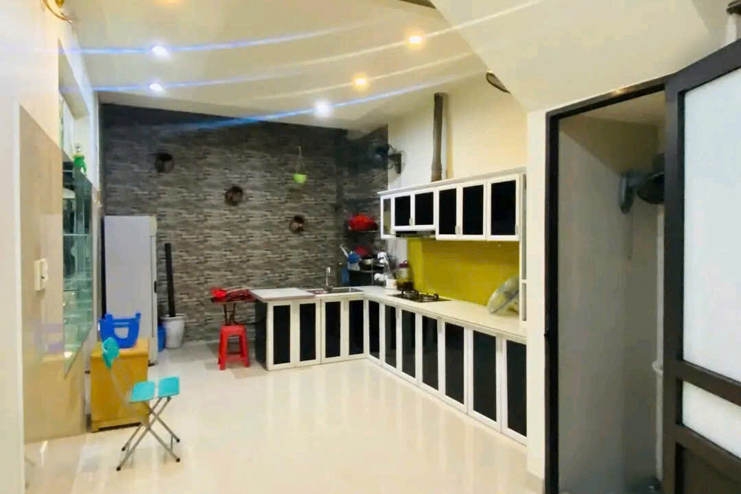 z6632390183898_bc490c9d7df684db97765549b3736a87