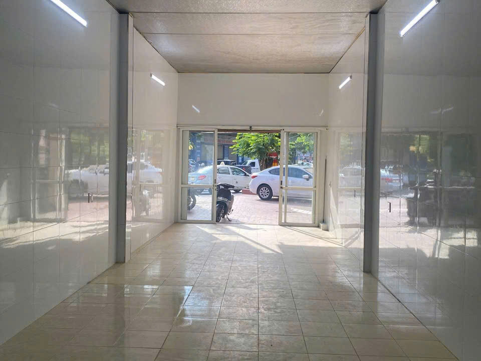 z6649100165989_9fb28f3823c4a5ad1ab8f35bf1ad5c77