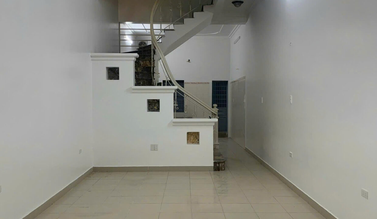 z7147517645564_0e144aa42f38038aa33957f74de23804