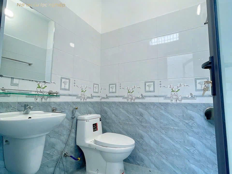 z6758806071268_e565cc95185fde010da28044cbd5fc7e