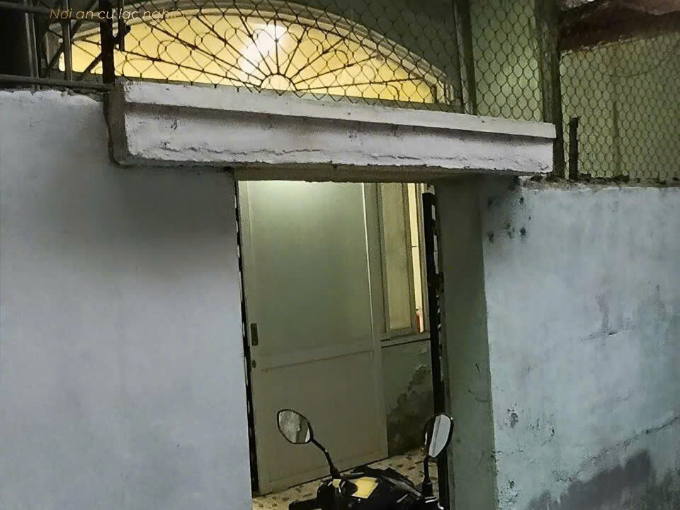 z6762024590692_5422be18cab46f16abb3bf7989bafcd5