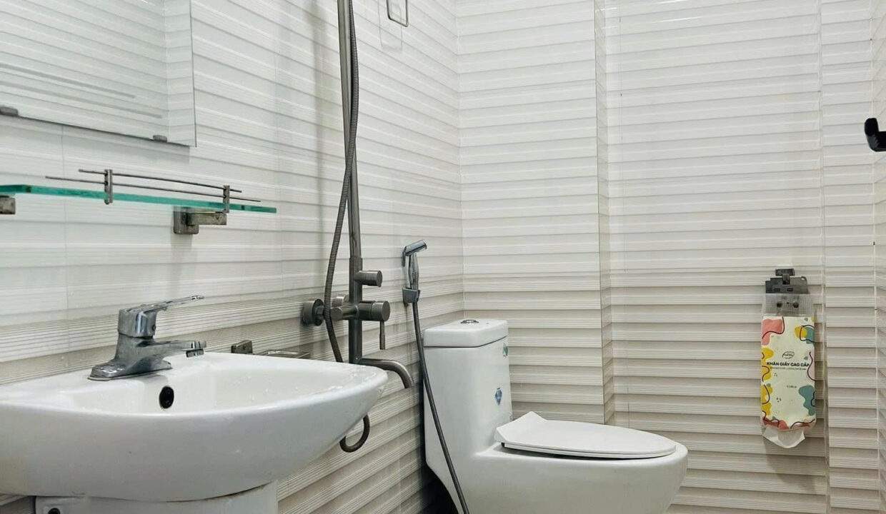 z6887295326657_30c58c20f3312ebaba629f579645a987