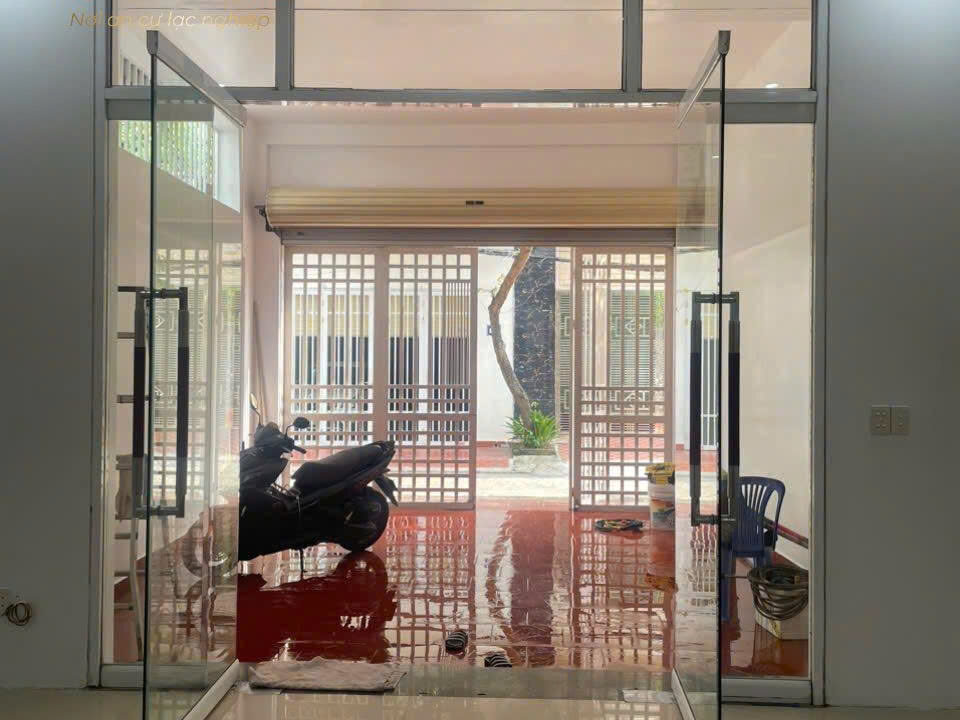 z6920023969670_bcf04a592ccee79fc3571d7742f1da08