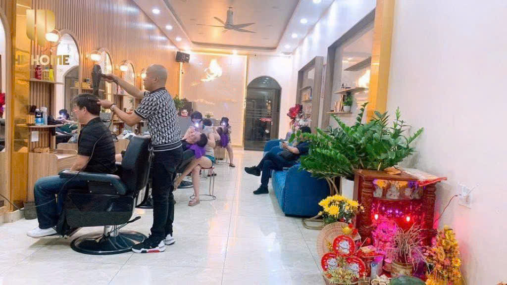 z6957755980618_7bfb436fd36912a3d5b68bbf73397afe