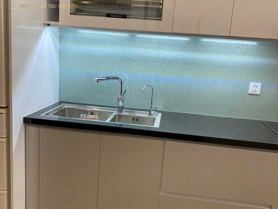 z6966975633315_b81244f67890b1a8e41c09881f5abcff