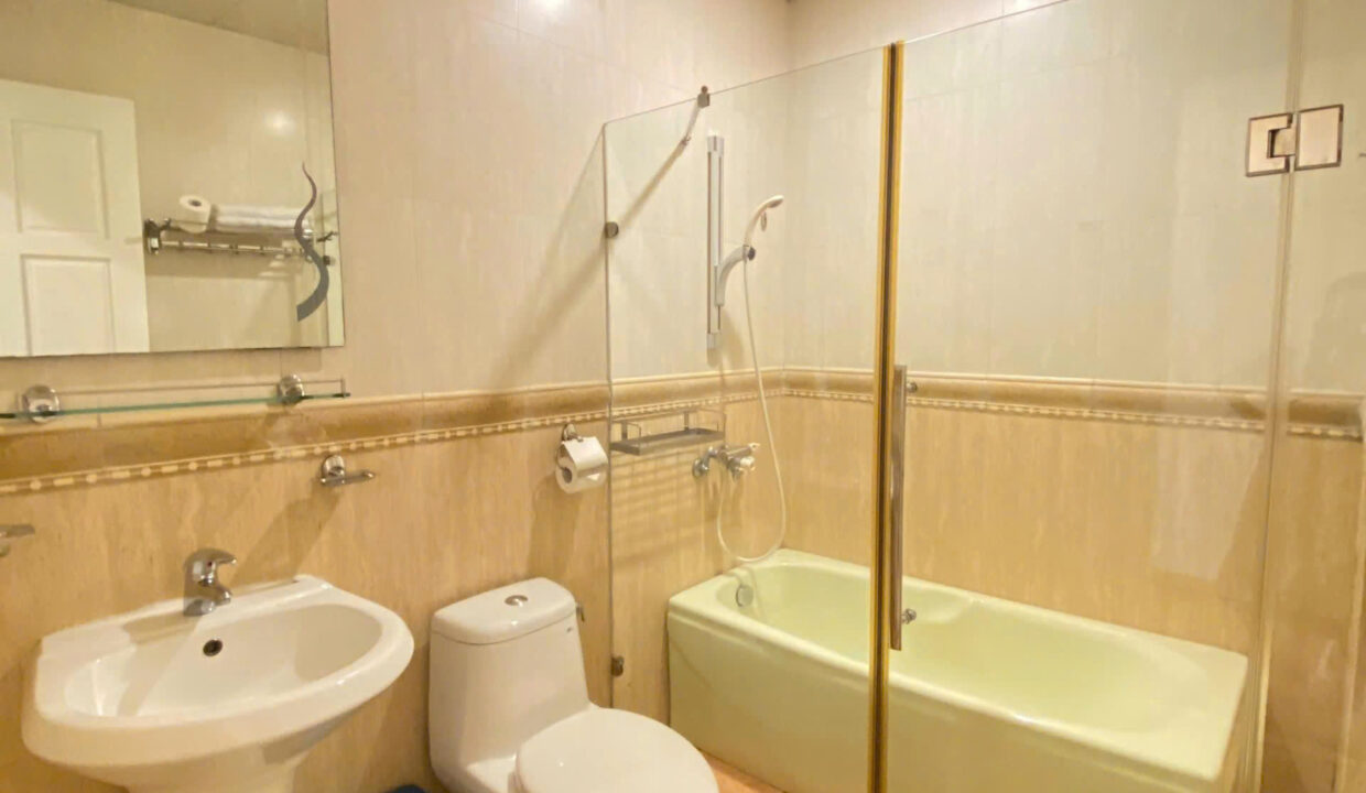 z6980519863503_191bf694087e7389947d678e63e78640