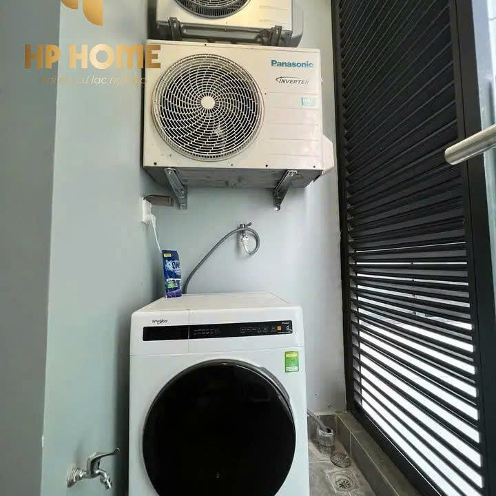 z6989354232397_3b6b5739a2a449fb86504dfad47494a4