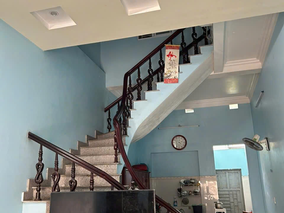 z7084639607814_1601ec65293930a156da82bff1046afa