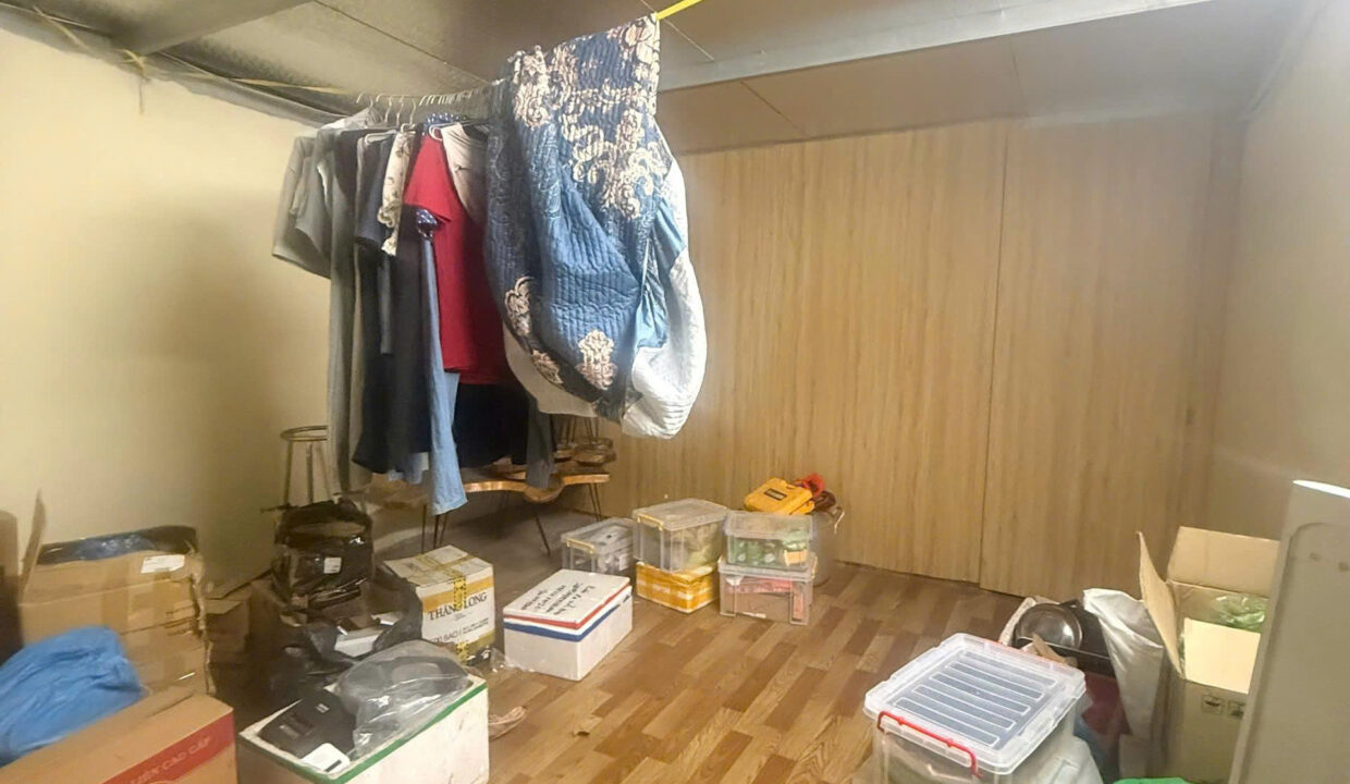 z7158022709920_4fb1f6f75b7d2a782907d5a26553d491