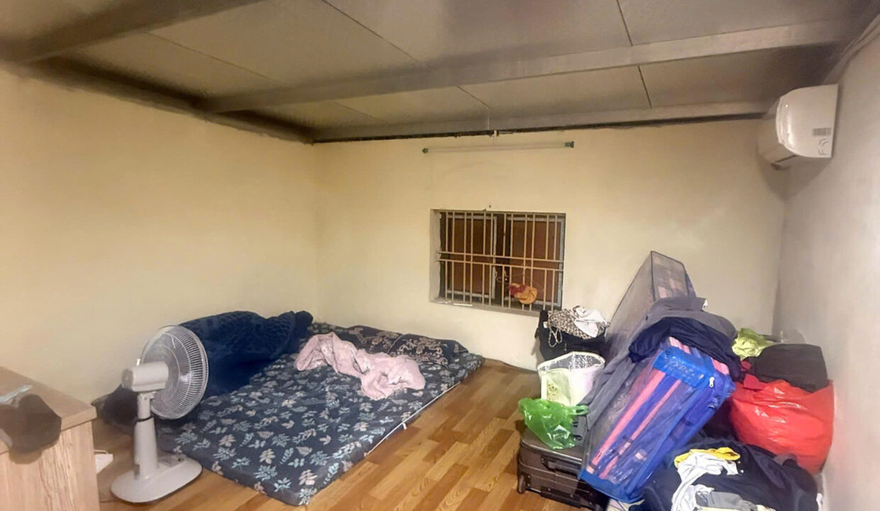 z7158022920516_8dc579f345dbbc54d97e5c496c1ec3e6