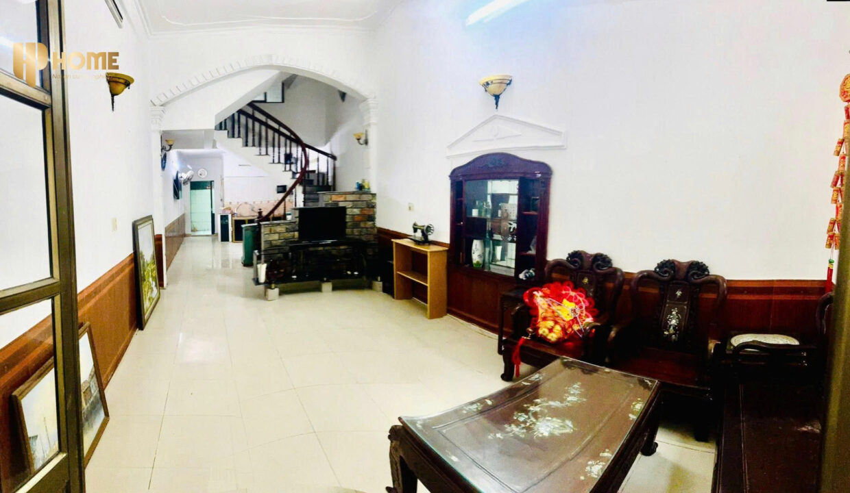 z7161935440205_06ef1530905a9136c122f36e390653e5