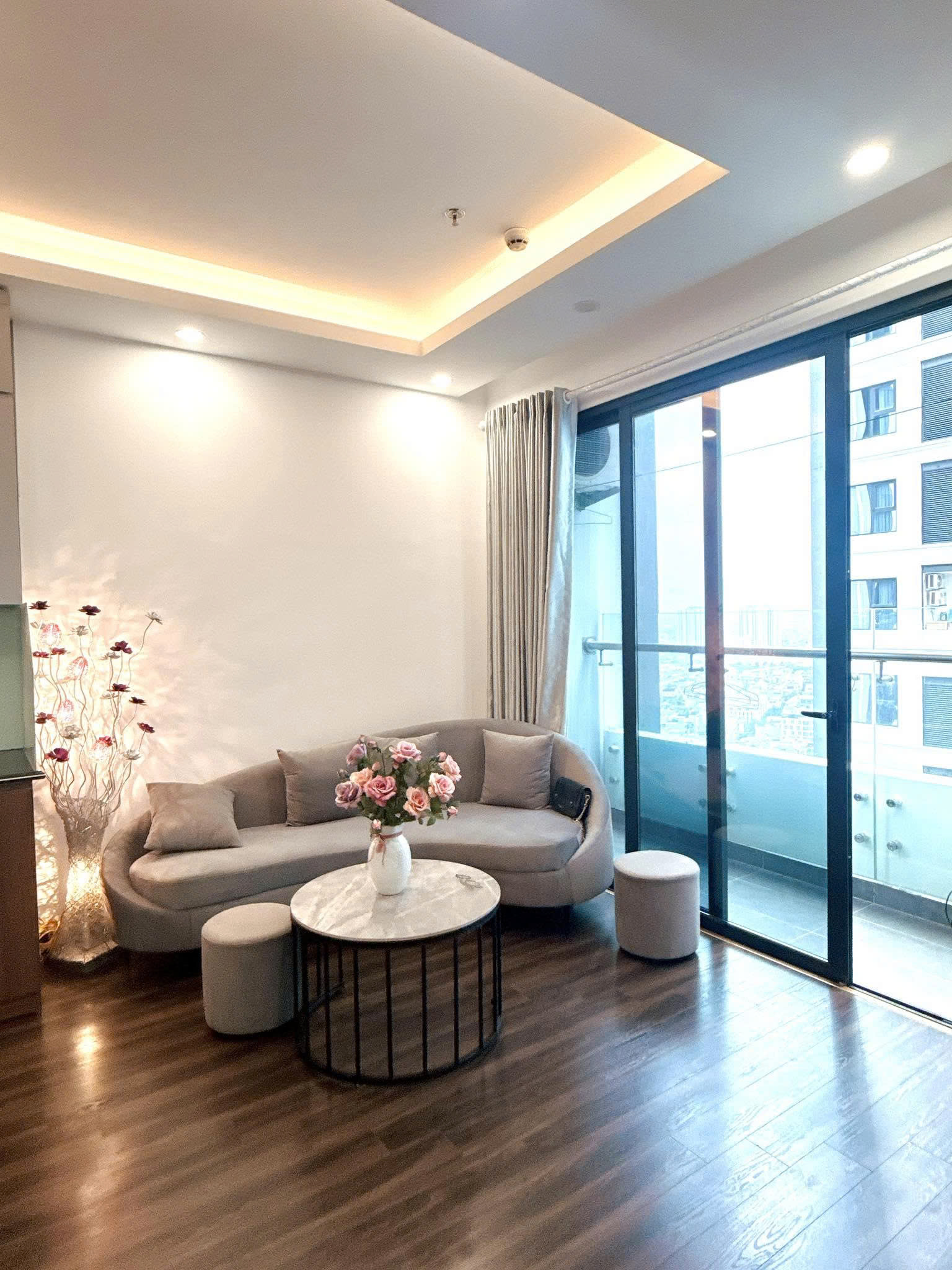 CH0305. CHO THUÊ CĂN HỘ CHUNG CƯ HOÀNG HUY COMMERCE 2 NGỦ FULL ĐỒ