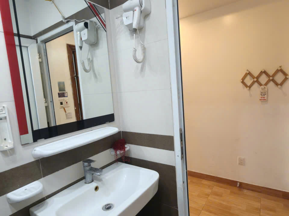 z7350899537446_85a6e7768fe31f5291936891b3323d56