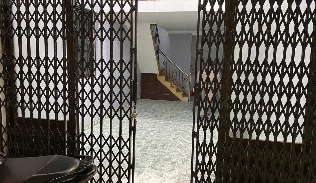 z7406898028663_9f79420743b3e2a9fb1bd309bb00e2cc