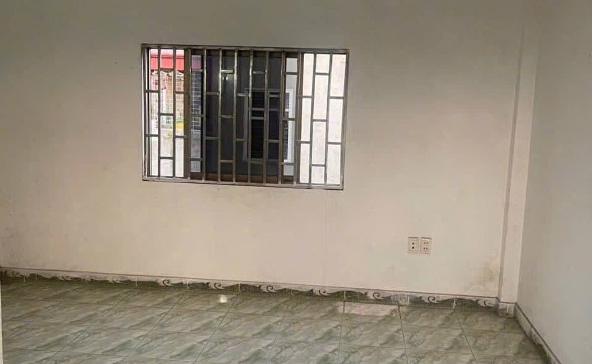 z7561063996364_53b6db5a6cc85d3d2449c5fe97d31418