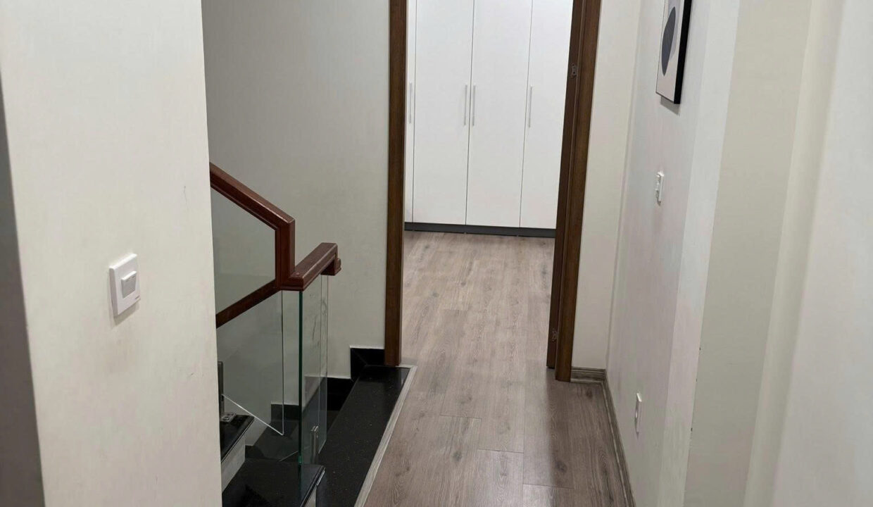 z7514047207647_1c71547328361f4f5f6e7b9336390ae7