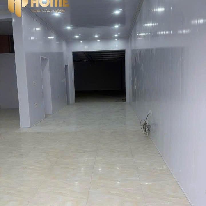 z7561040200195_76fc225d861fd659293e3ca901f47f40