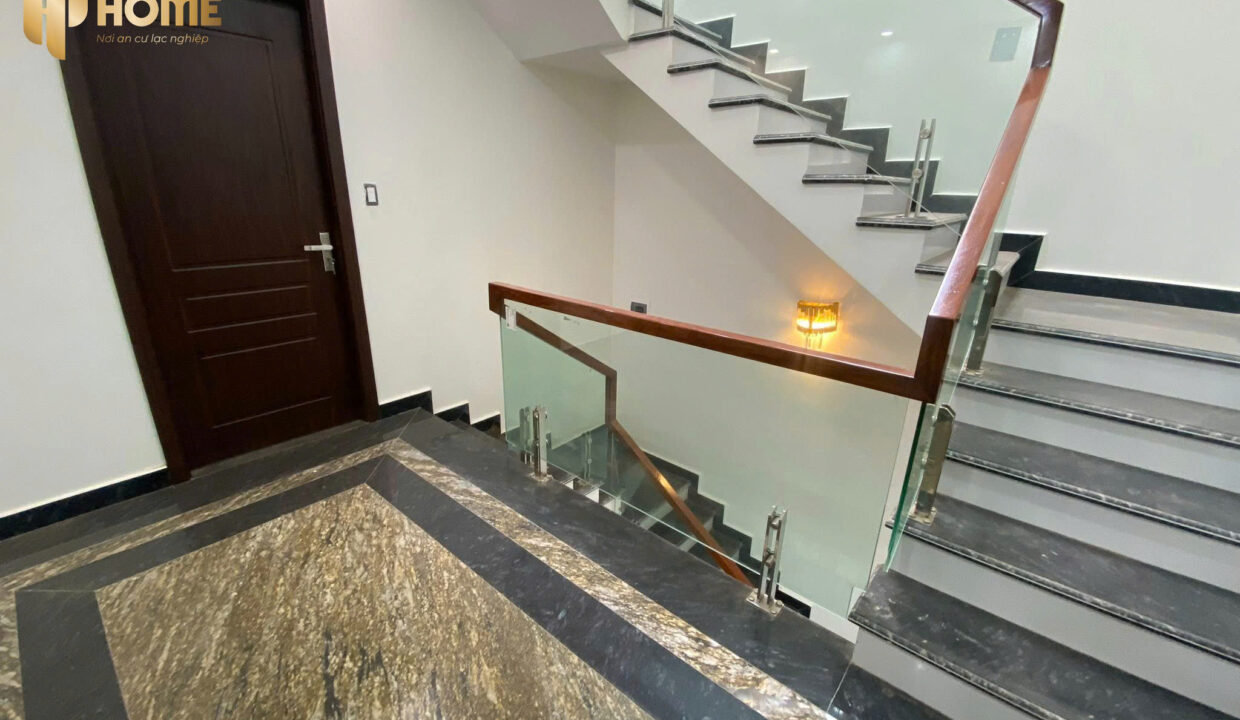 z7562864925373_45aefbcfd31b59038e6c79b4e7c2301e