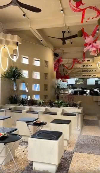 🌻🌻 MT1430. CHO THUÊ NHÀ MẶT ĐƯỜNG LÍ TỰ TRỌNG VÀ SANG NHƯỢNG QUÁN CAFE 110M2 MẶT TIỀN 8M KINH DOANH SẠCH SẼ