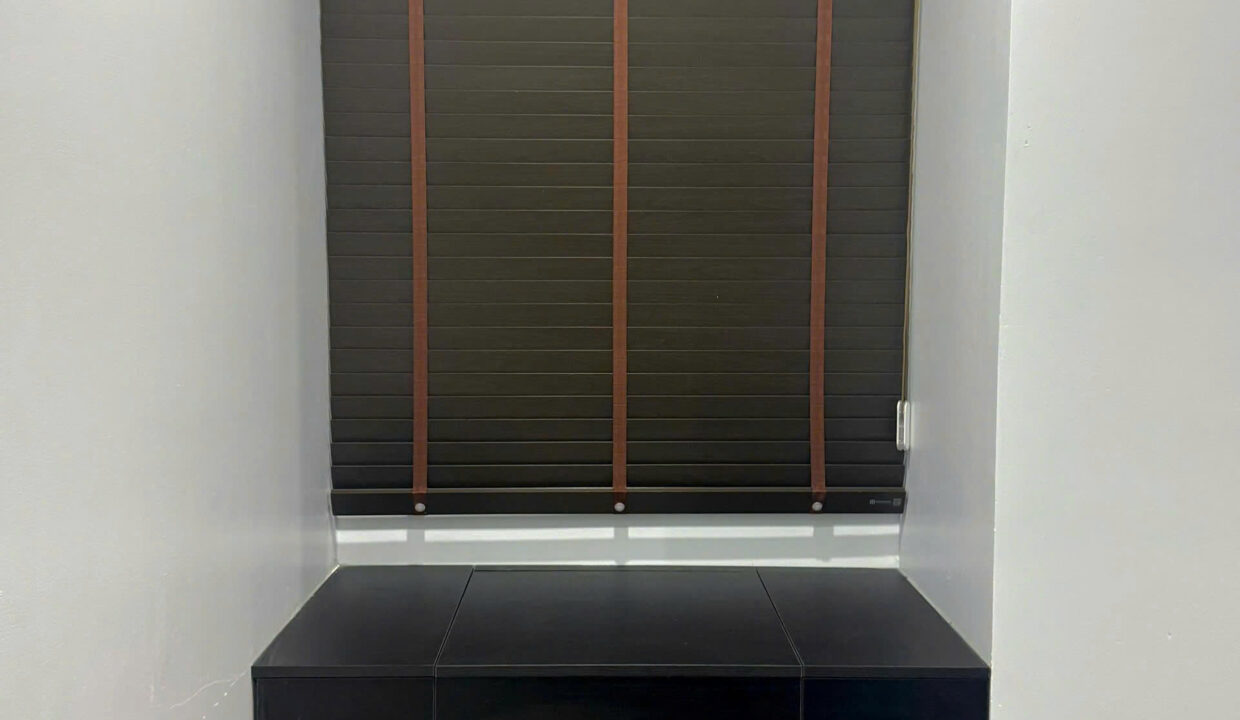 z7568496211364_876d345de36e97c146d0793b1f3b7eef