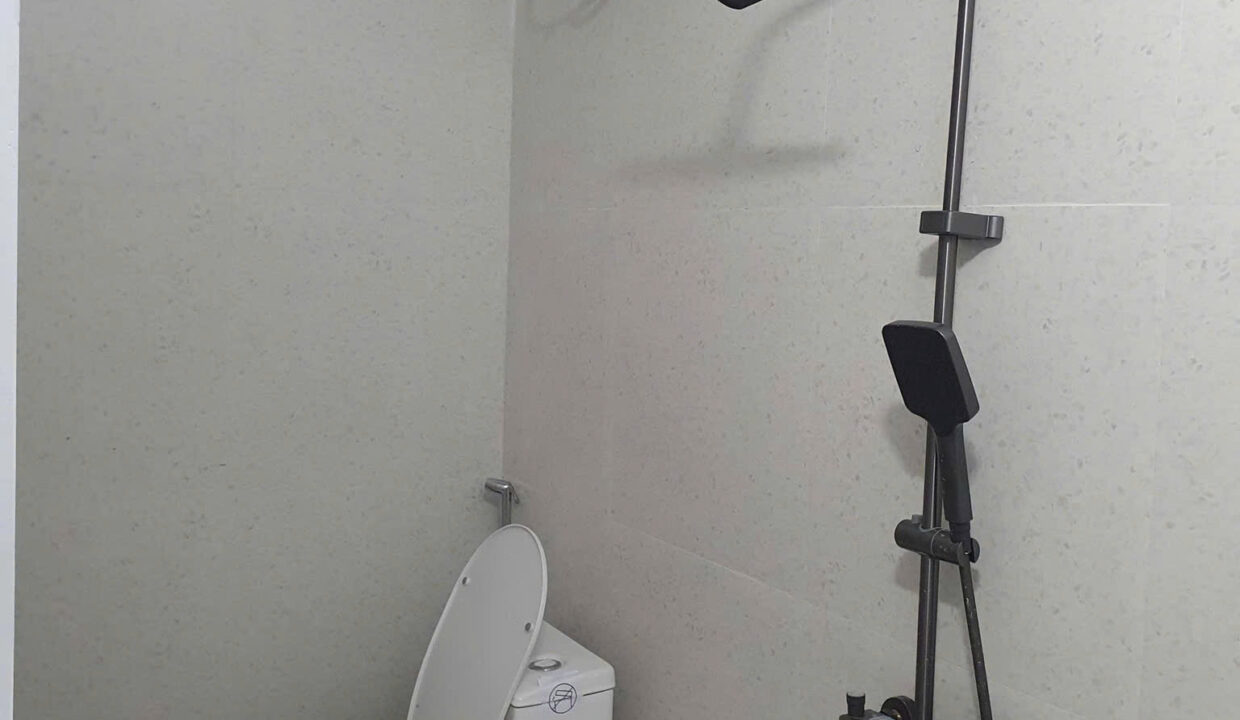 z7569737269571_cfacd41f4aa4578d051c674841653bbd