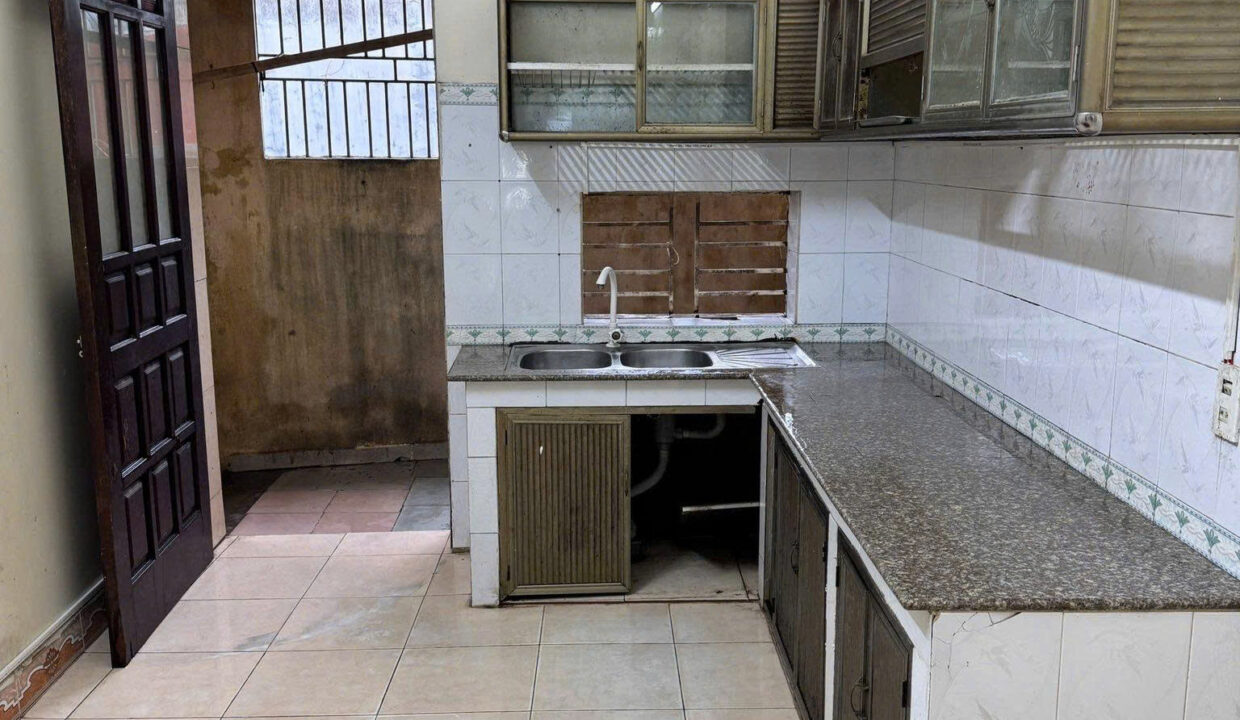 z7586541343681_f52a36491afdb1046fe3dd9bd54f7268