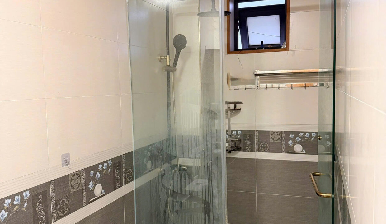 z7587254465316_70068586c71615e24c4f342397e87512