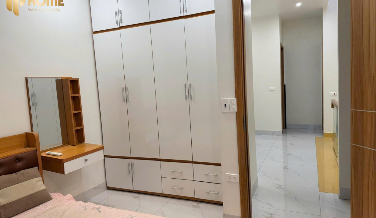 z7587255028520_964af04577b2e8dd43d21d73573ee56e