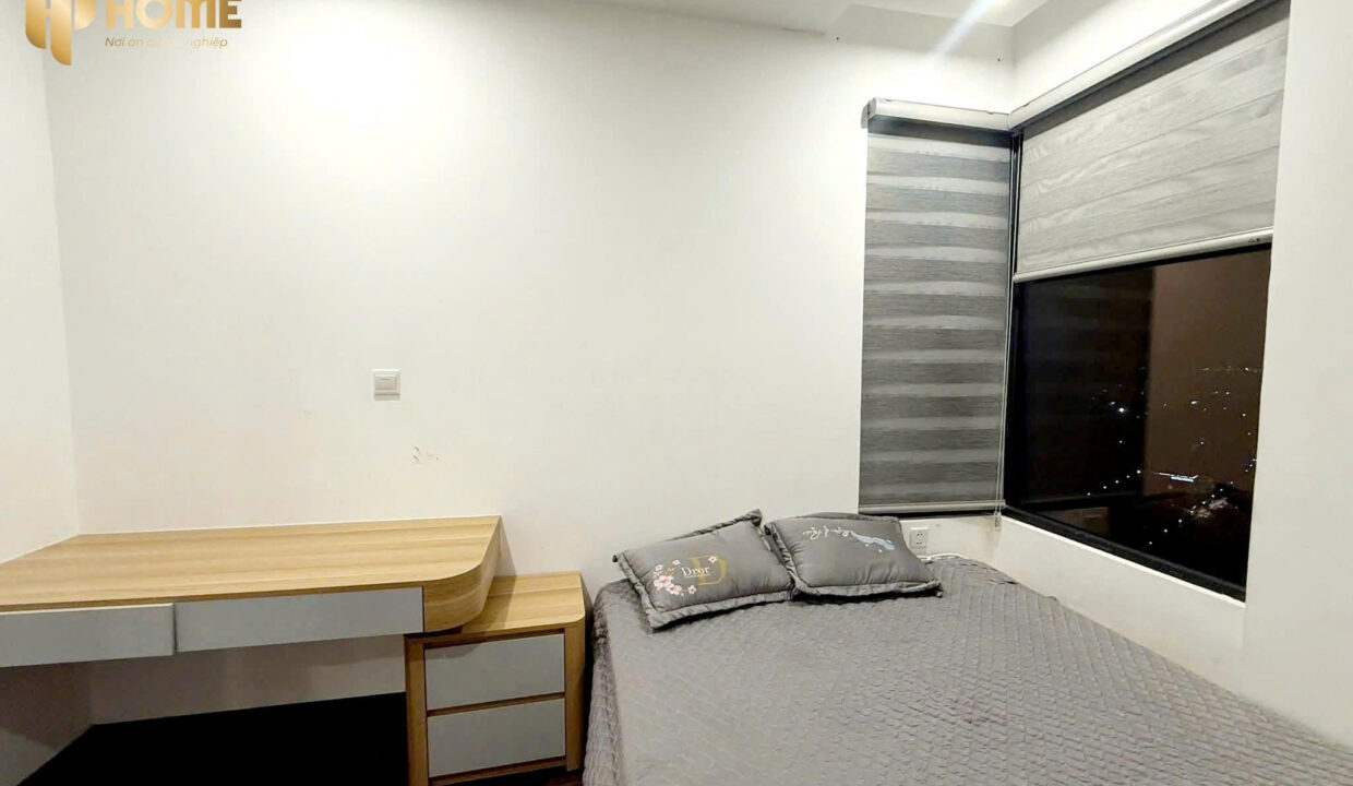 z7653582950303_6d690ecbfa7b16c227cb98fefdb1f27d