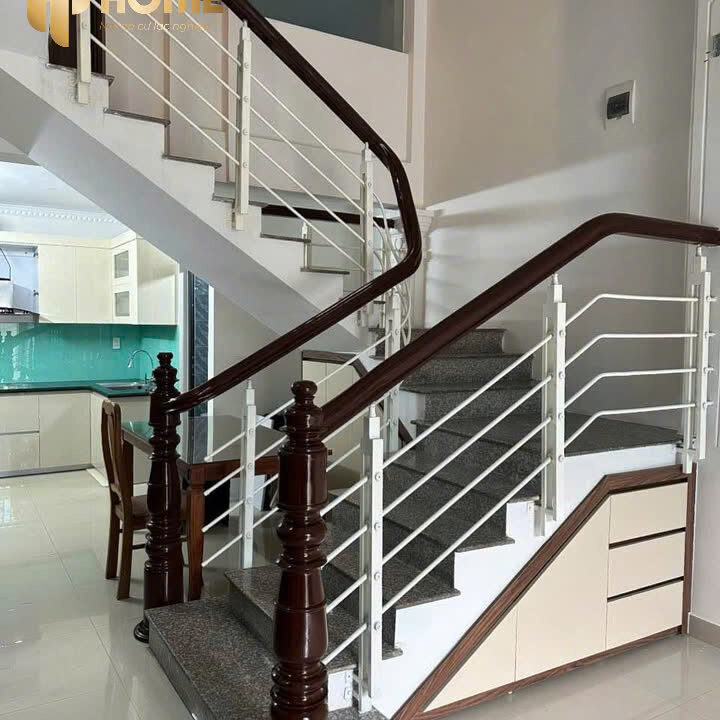 z7664322521281_563851f033489ad7fd772a19d252eadb