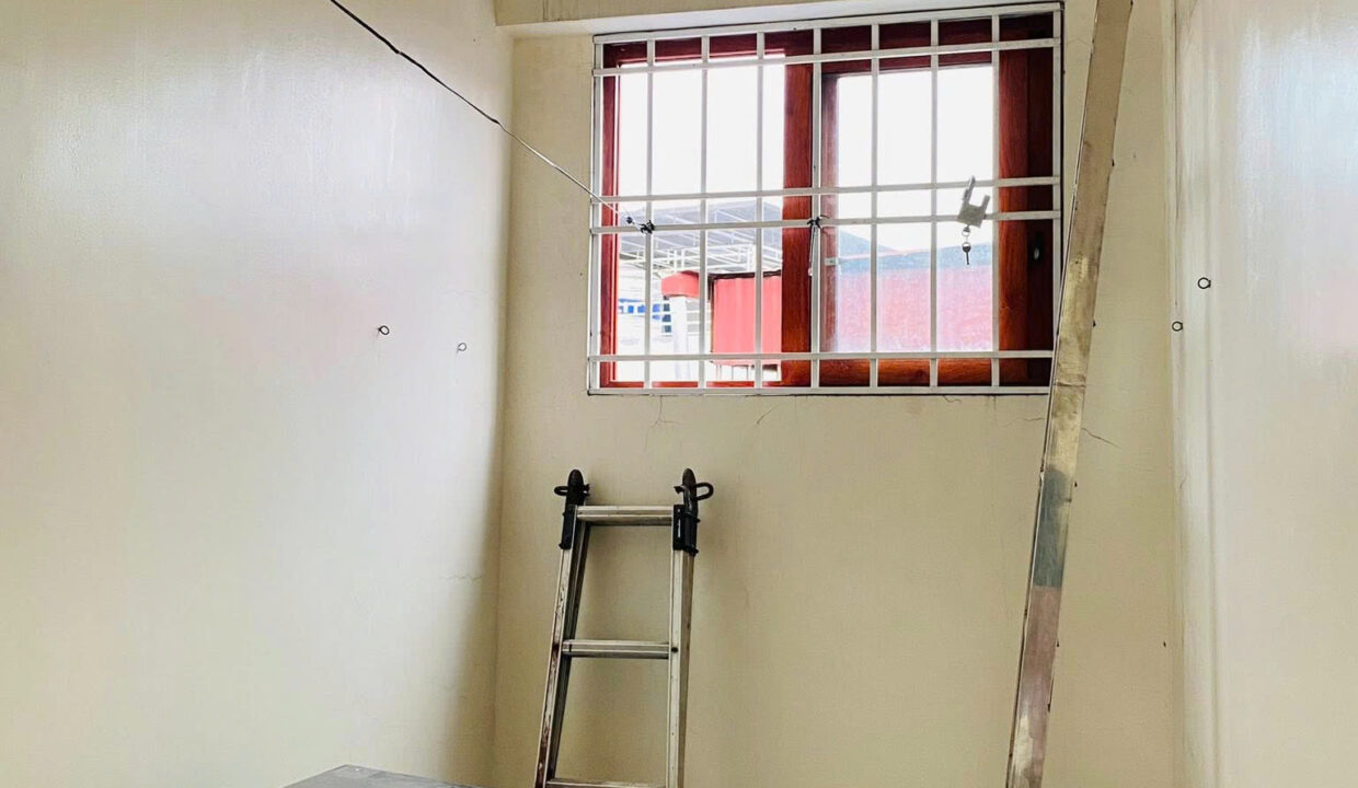 z7674276618791_3765bd075e40842b10fc7d055e5a0cc3