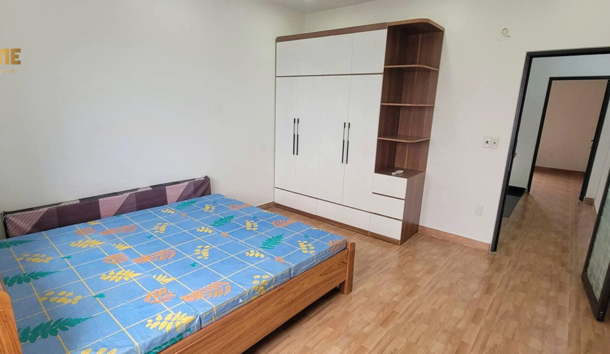 z7690380131902_e2ab15505443bd0813a940368f2fd58f