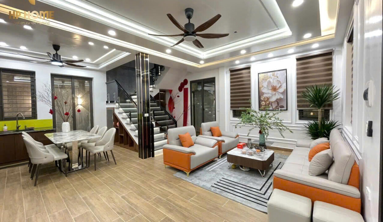 z7690382312375_2e669ad6312221f9f86c5202895ed586