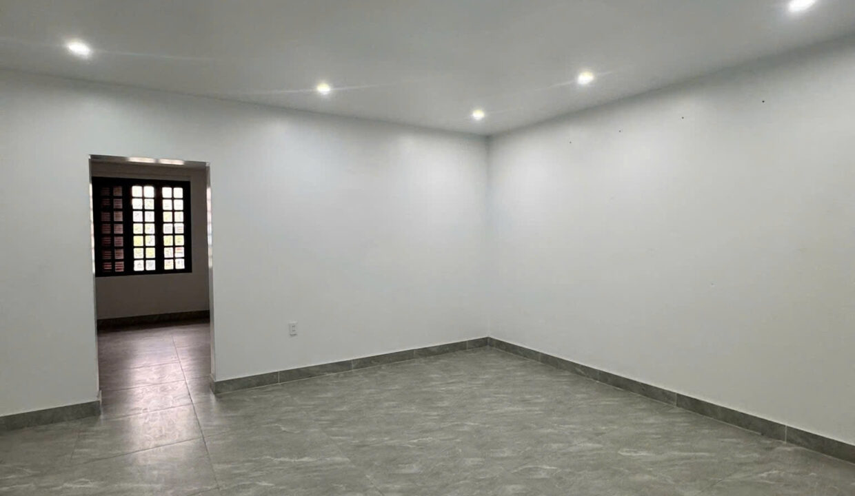 z7695673153423_33aa7e8287f574aae366e81c8b01f851