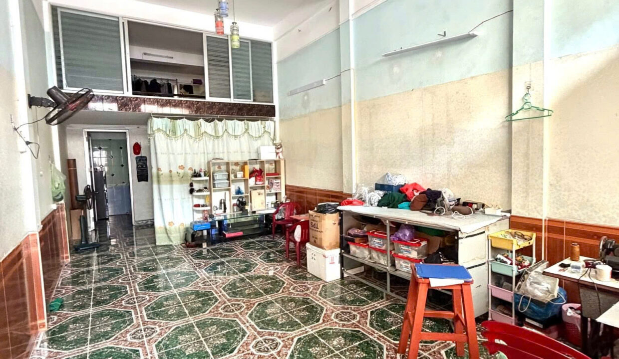 z7700781619049_9e9036ac9745dd7a3884eb4faecae10c