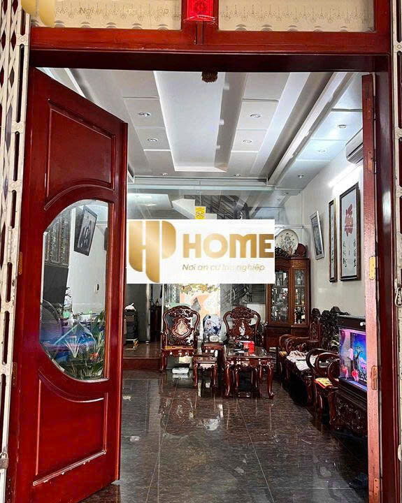 z7715690655225_4ec056fe63584616298c2df0c455f40b