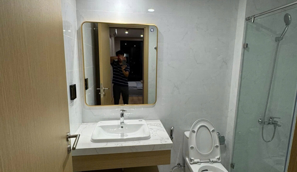 z7731398688734_61134dd0e27ee0c02693827cb8f39c98