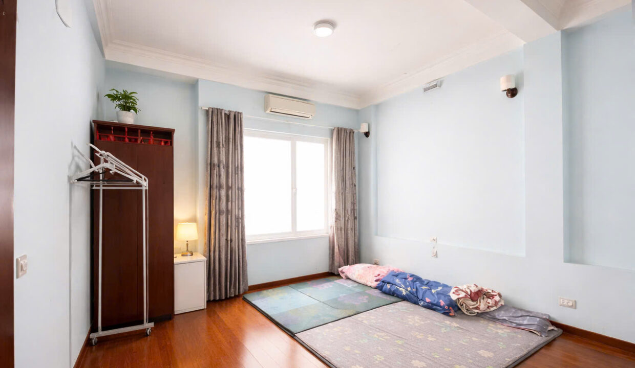 z7736349719505_24dfad45cf929a3e114a25c9efda84fc