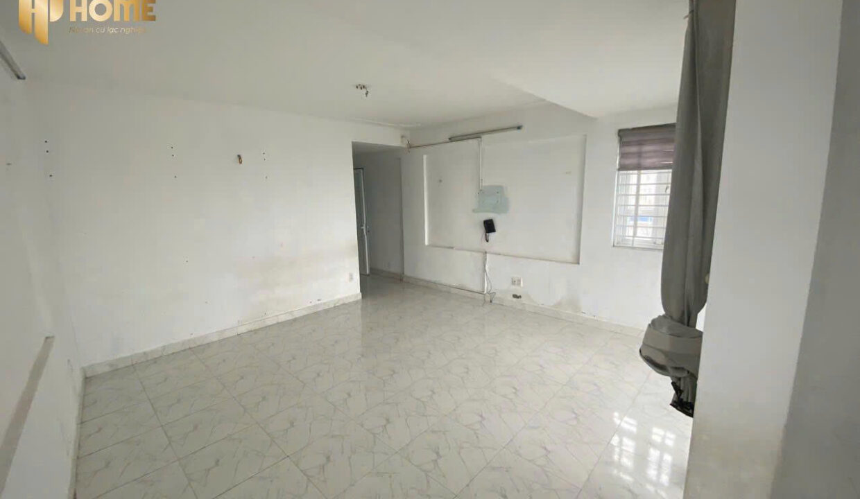 z7749649788838_63a4f1579fd2e46831bb94de6e97a755