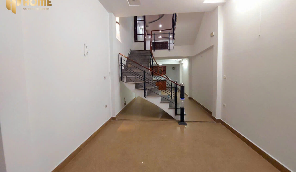 z7749797847585_f2063348946295f766e3f741b93b1224