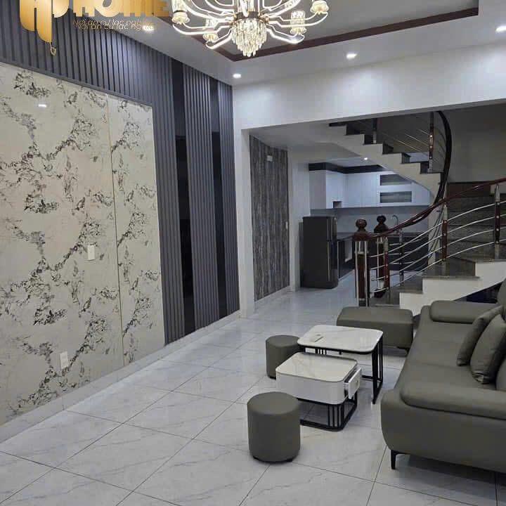 z7749952076990_8927f4dd84757a3706f459a73a879356